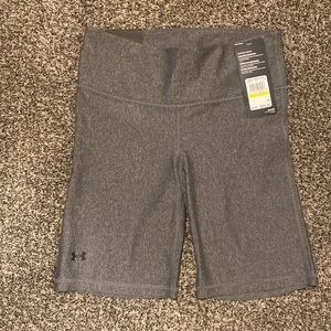 Under Armor high rise compression biker shorts